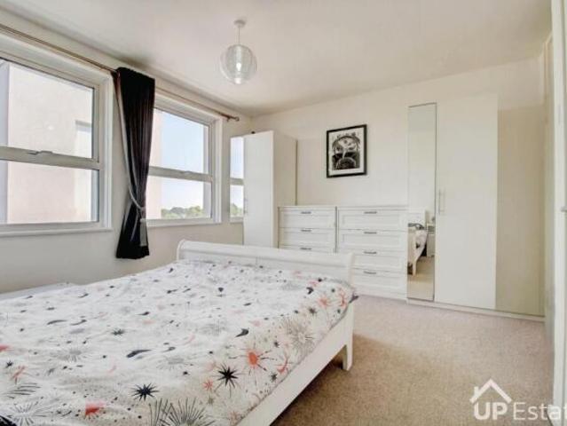 Maisonette for sale in Milverton, Green Close