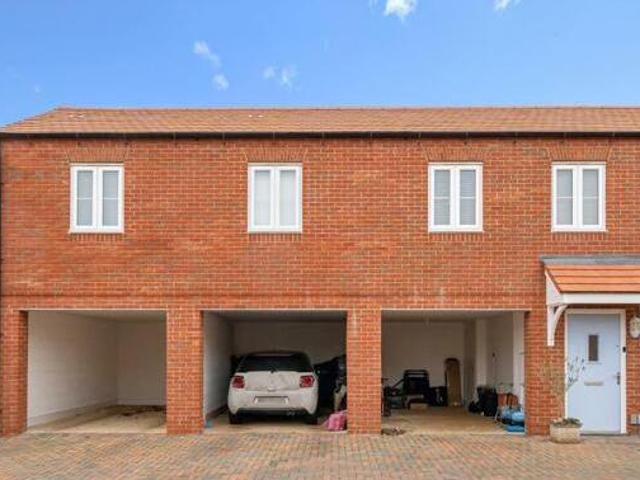 House for sale in Evershot, Oxfordshire