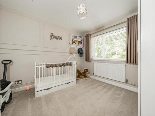 Maisonette for sale in Five Acres, Hertfordshire