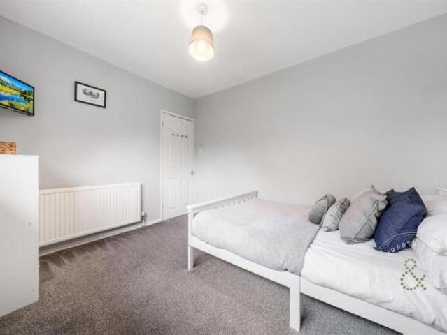 Maisonette for sale in Llanishen, Cardiff