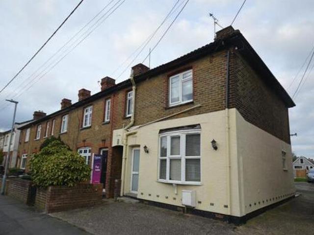 House for sale in Chipping Hill, Essex