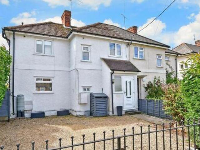 House for sale in Pilgrims' Hatch, Navestock Side
