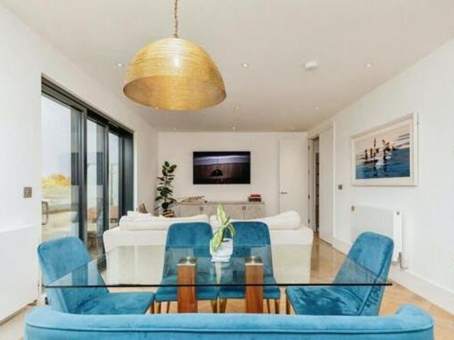 House for sale in Feckenham, City Of Bristol