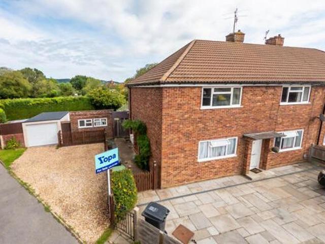 House for sale in Surrey