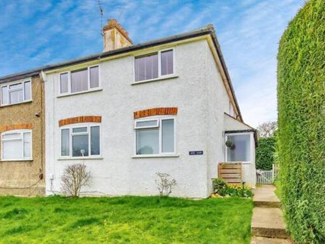 House for sale in Hillview, Surrey