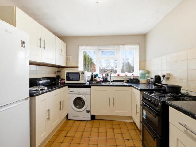 Maisonette for sale