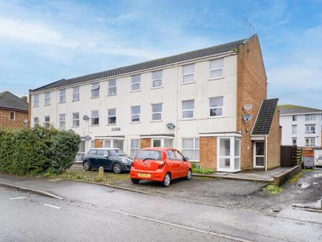 House for sale in Green Close, Warwickshire