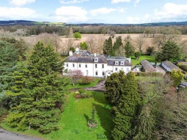 House for sale in Littlecote, West Sussex