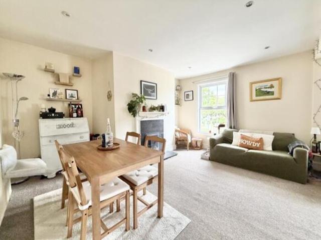 Maisonette for sale in Watergate, Devon