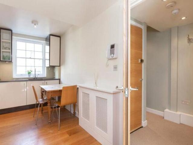 Maisonette for sale in Fitzrovia, Greater London