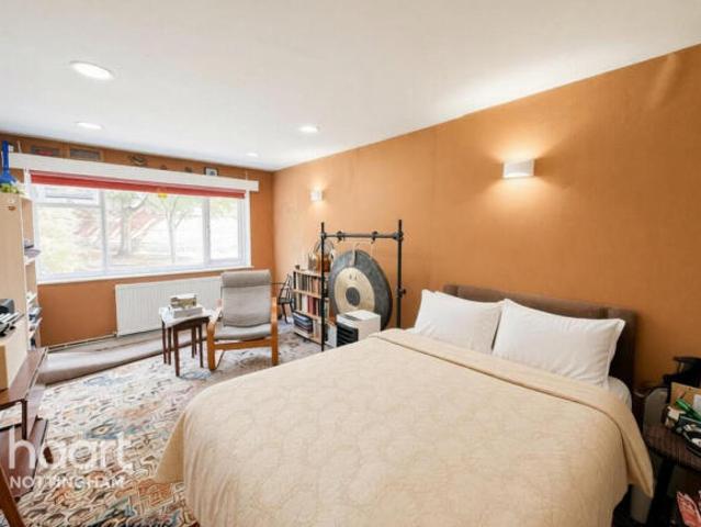 Maisonette for sale in Haddon, East Midlands