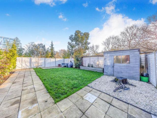 Maisonette for sale in Reading