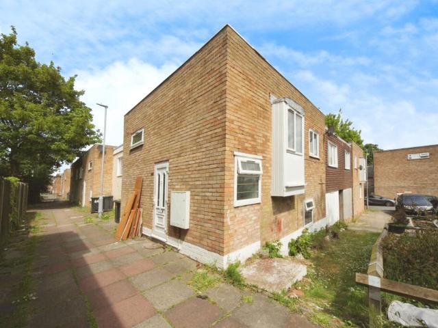Duplex for sale in Luton Duplex for sale in Luton