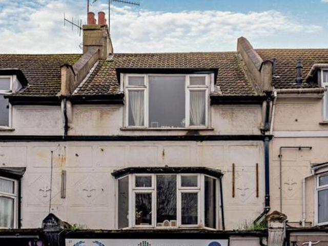 House for sale in Surrey