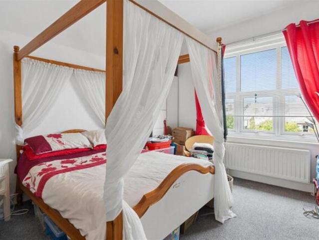 Maisonette for sale in Cliftonville West, Acol