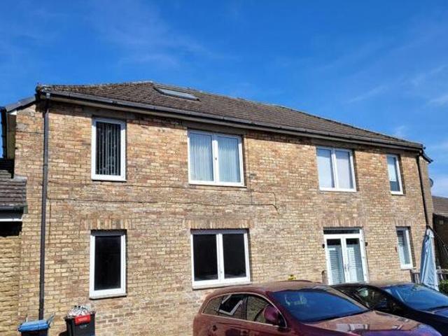House for sale in Lyons, Greater London