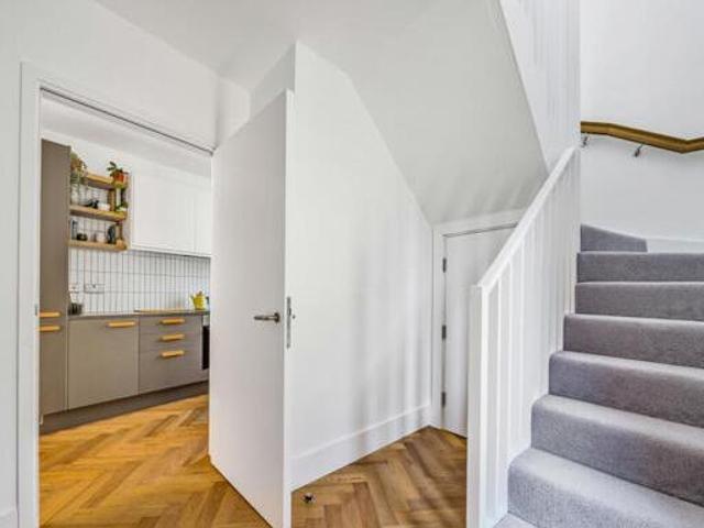 House for sale in Surrey, England