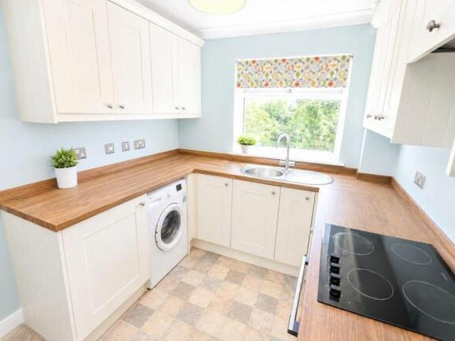 Maisonette for sale in Vinters Park, Midway