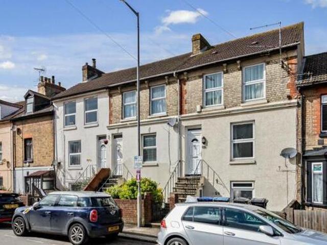 House for sale in Tower Hamlets, Ash