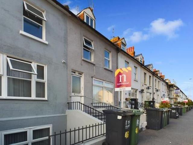 House for sale in Upperton, Eastbourne
