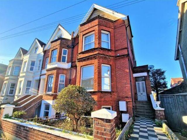 House for sale in Upperton, Eastbourne