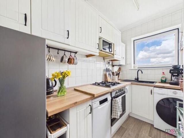 Maisonette for sale in Golden Valley, Gloucestershire