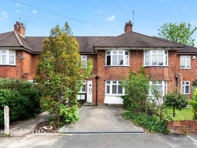 Maisonette for sale in New Malden, Greater London
