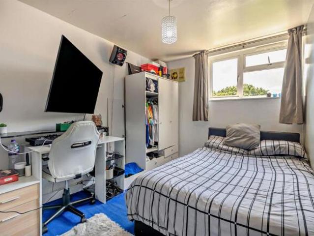 Maisonette for sale in Barming, Midway