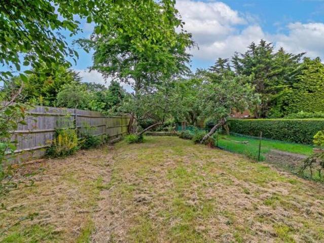 Maisonette for sale in St Albans, Five Acres