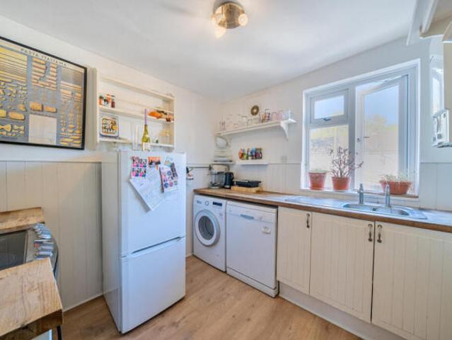 Maisonette for sale in London Borough of Lewisham, Greater London