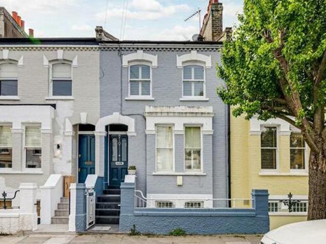 House for sale in Lyons, Greater London