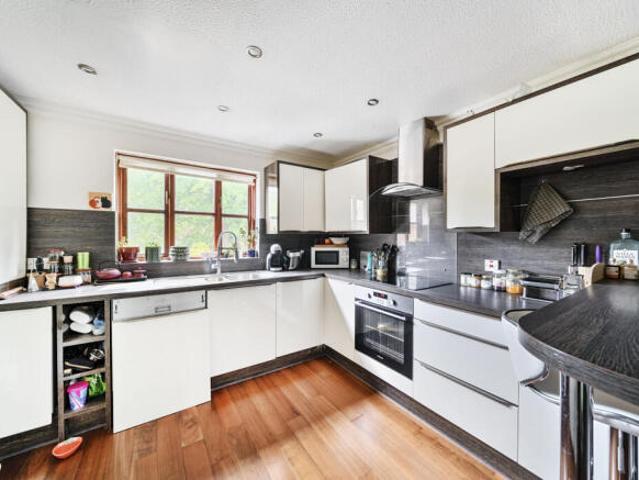 Maisonette for sale in The Slade, Oxfordshire