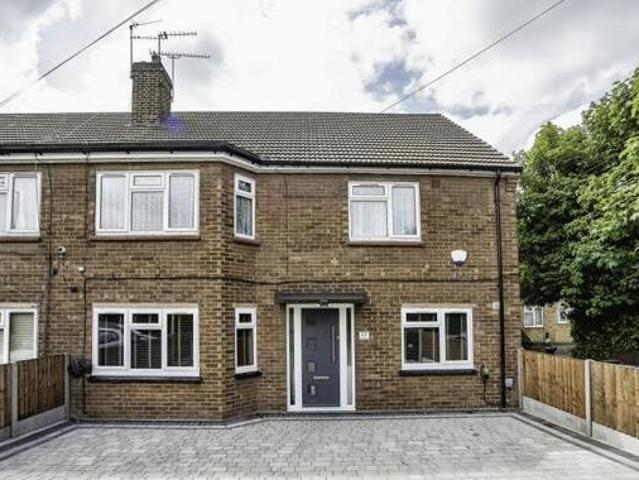 House for sale in Swanscombe and Greenhithe, Monks Orchard