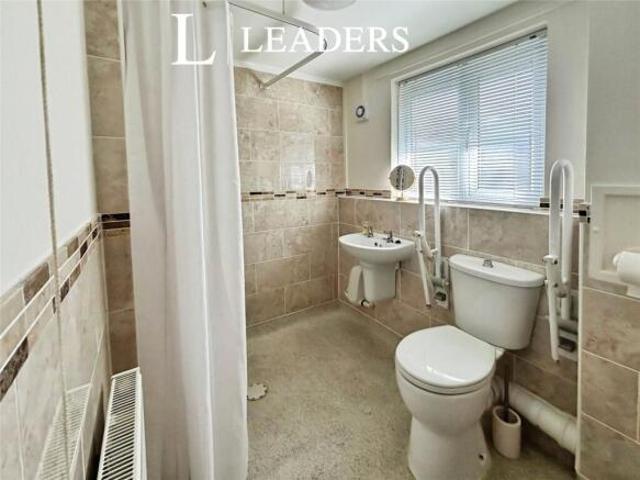 Maisonette for sale in Wales