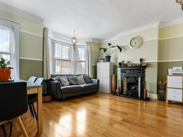 House for sale in Greater London