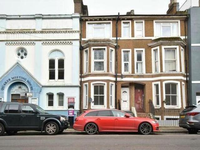 House for sale in Blacklands, Guestling Green