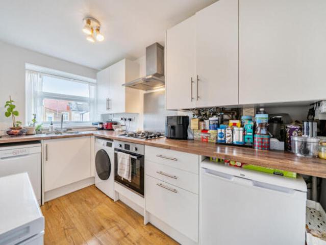 Maisonette for sale in Cheltenham, Gloucestershire