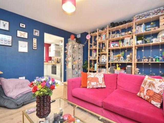 Maisonette for sale in Feckenham, City Of Bristol