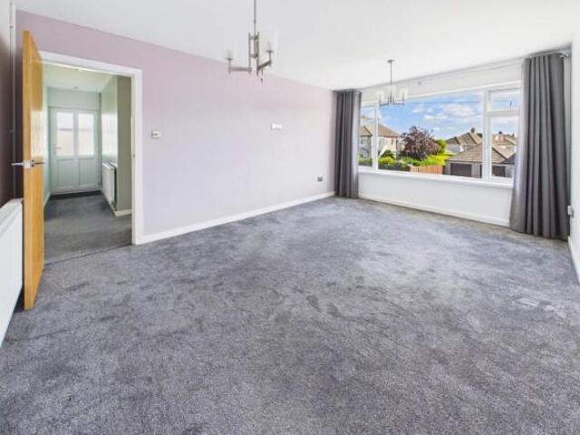 Maisonette for sale in Rhiwbina, Wales
