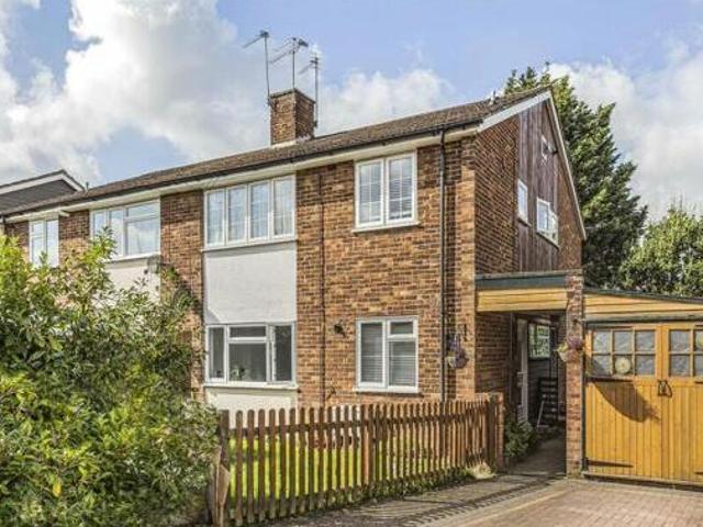 House for sale in Hertford, Colliers End