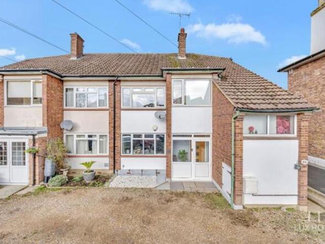 Maisonette for sale in Brentwood, Essex
