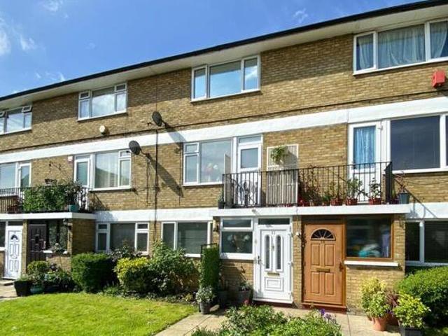 House for sale in Lyons, Greater London