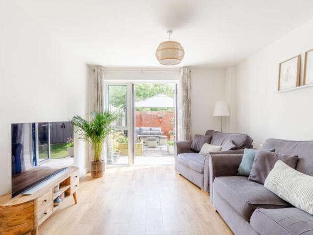 Maisonette for sale in Spike Island, Feckenham