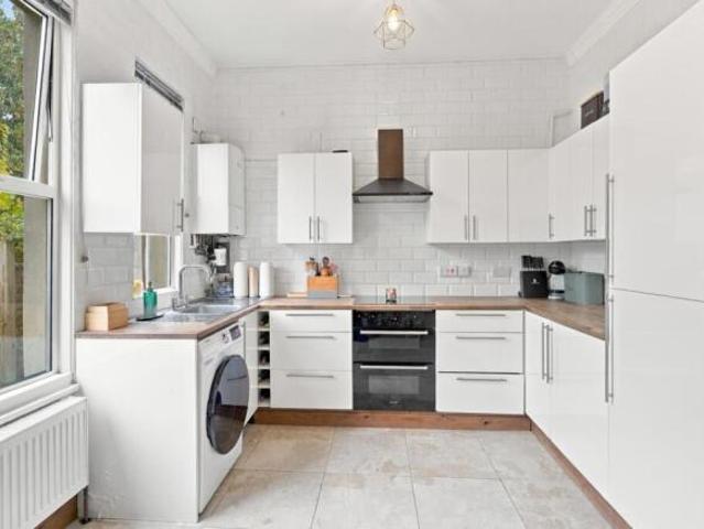 Maisonette for sale in London Borough of Bromley, Greater London