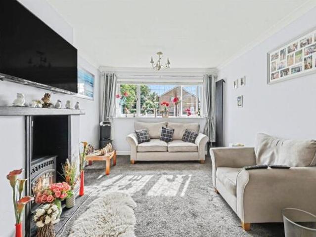 Maisonette for sale in Hardingstone, Northamptonshire