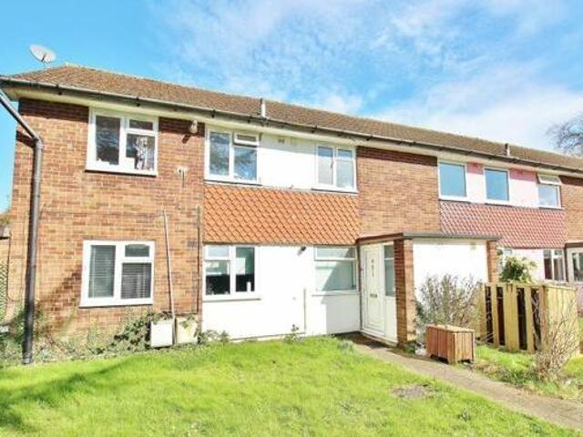 House for sale in Isleworth, Greater London
