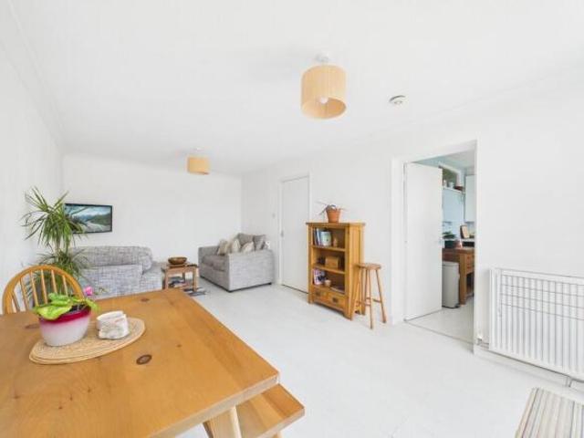 Maisonette for sale