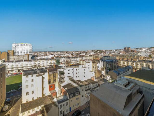 Maisonette for sale in Brighton & Hove