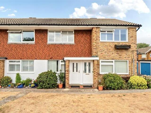 Maisonette for sale