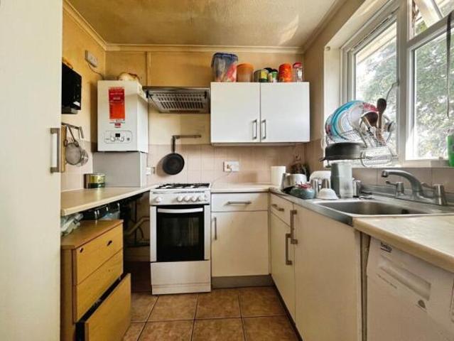 Maisonette for sale in Slough